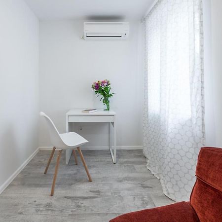 Apartment Promenade Дубровник Екстериор снимка