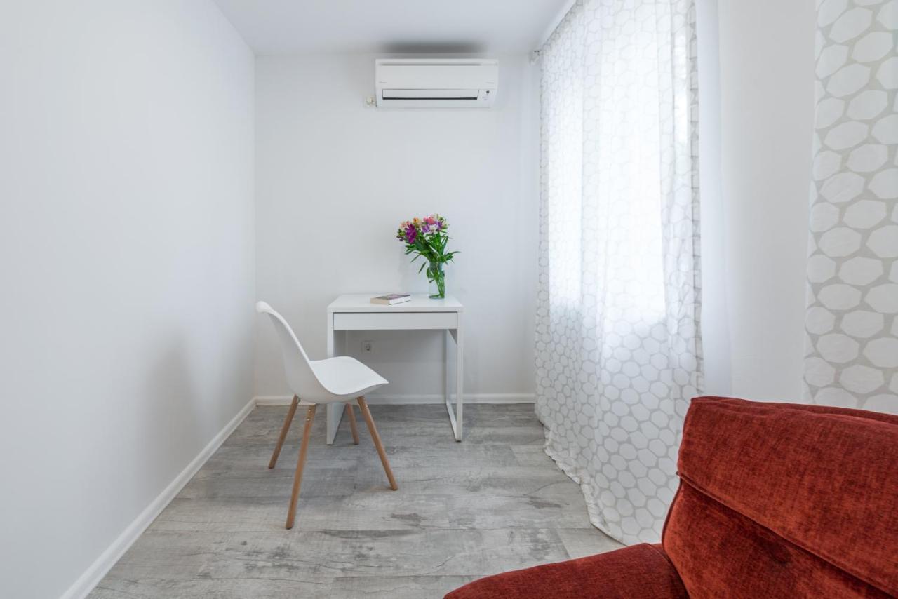 Apartment Promenade Дубровник Екстериор снимка